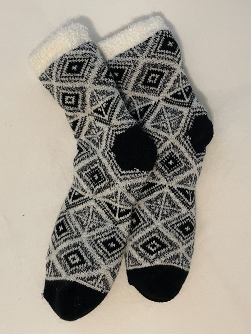 Black & White Cozy Socks One Size White Fur Trim